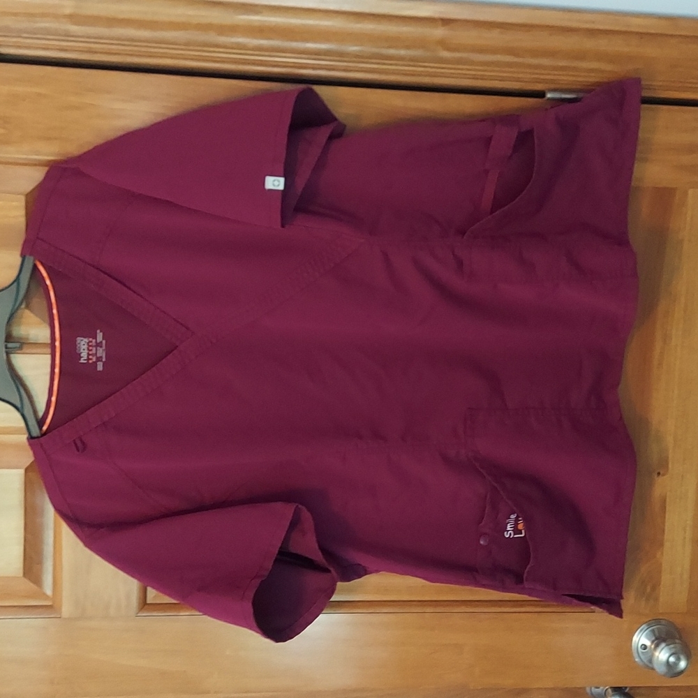 ➕️*Code Happy Women's Wine Scrub Top, Like New, Size 3X